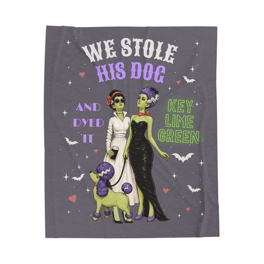 Monster Brides Lesbian Couple Velveteen Plush Blanket – Retro Monster Romance Throw