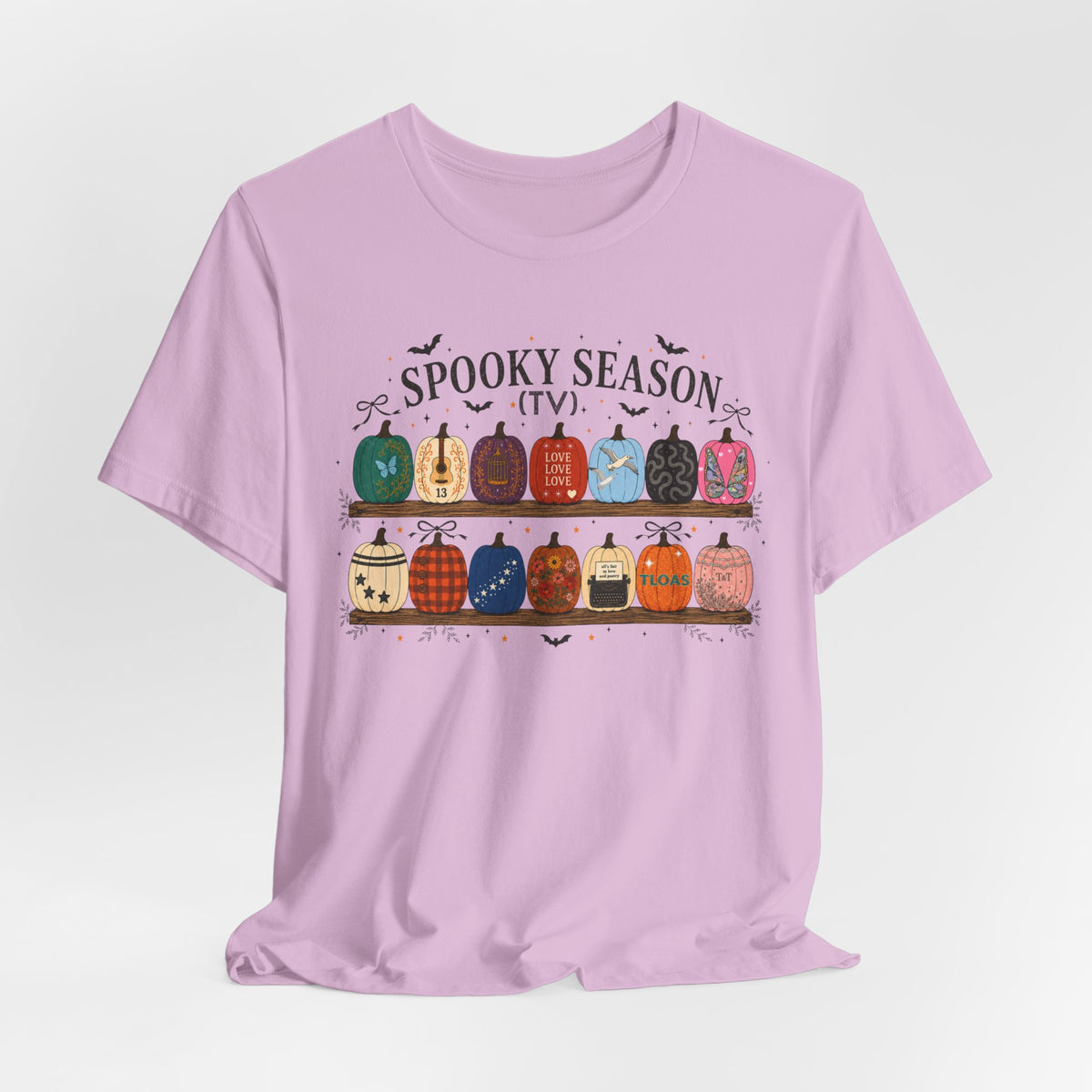 Spooky Season TV Pumpkins Tee – Halloween Pumpkin Shelf Graphic T-Shirt