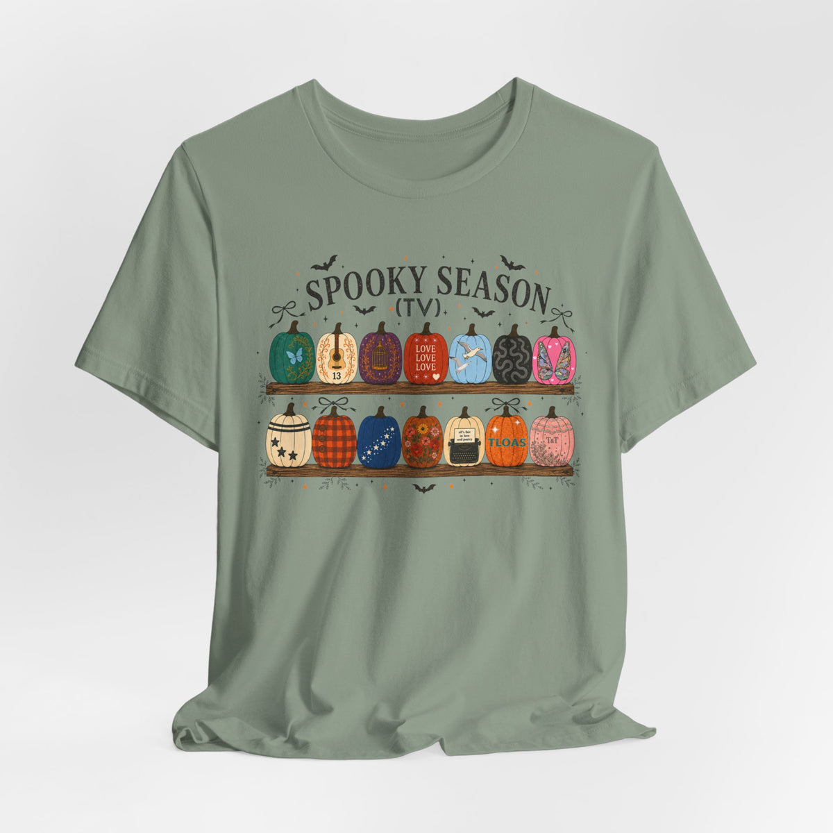 Spooky Season TV Pumpkins Tee – Halloween Pumpkin Shelf Graphic T-Shirt