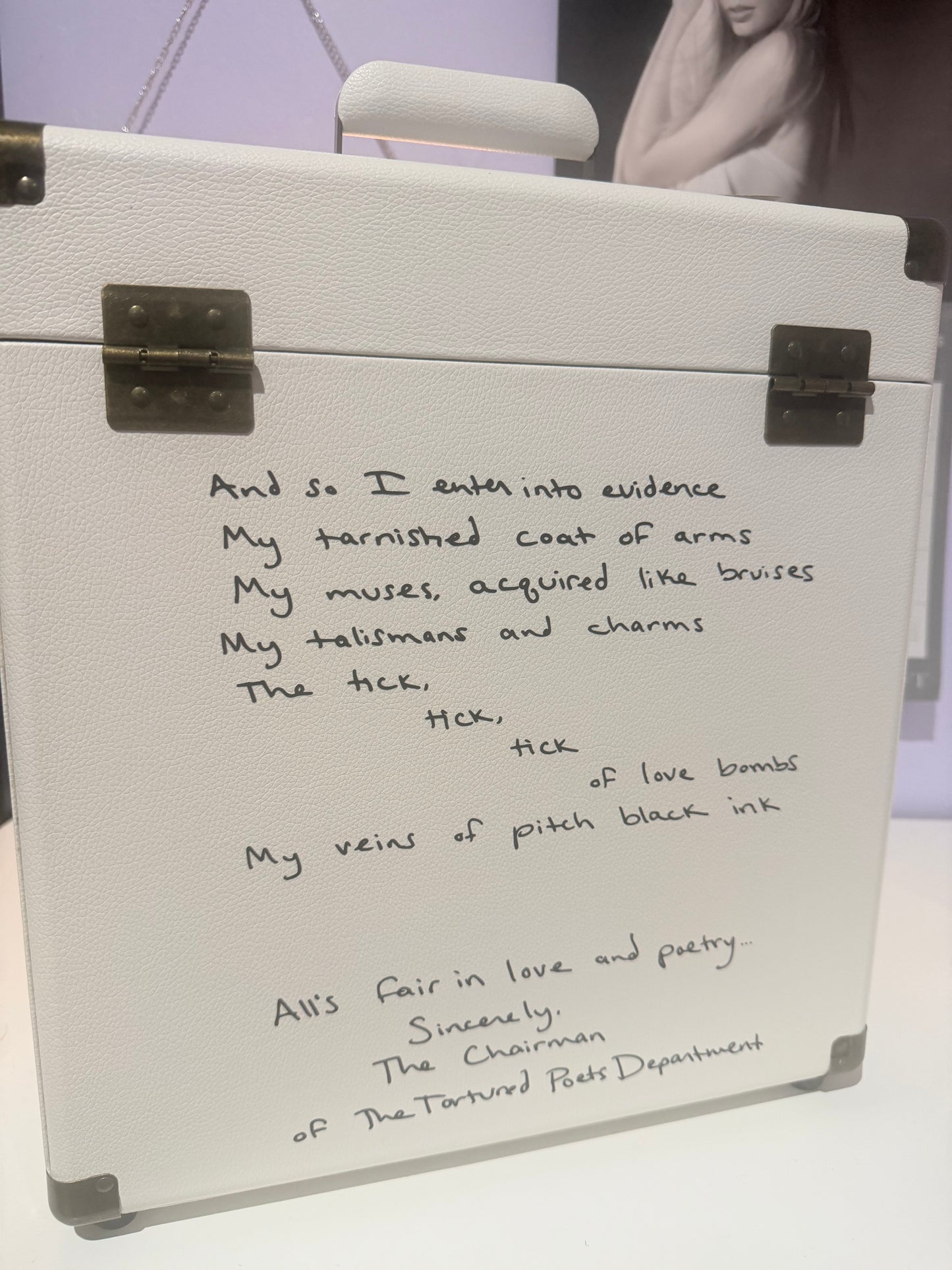 Preorder - Poets Vinyl Storage Case Black Handle (12")