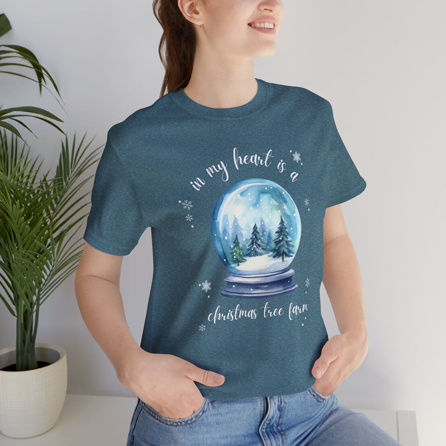 in my heart is a christmas tree farm - Unisex Jersey Short Sleeve Tee