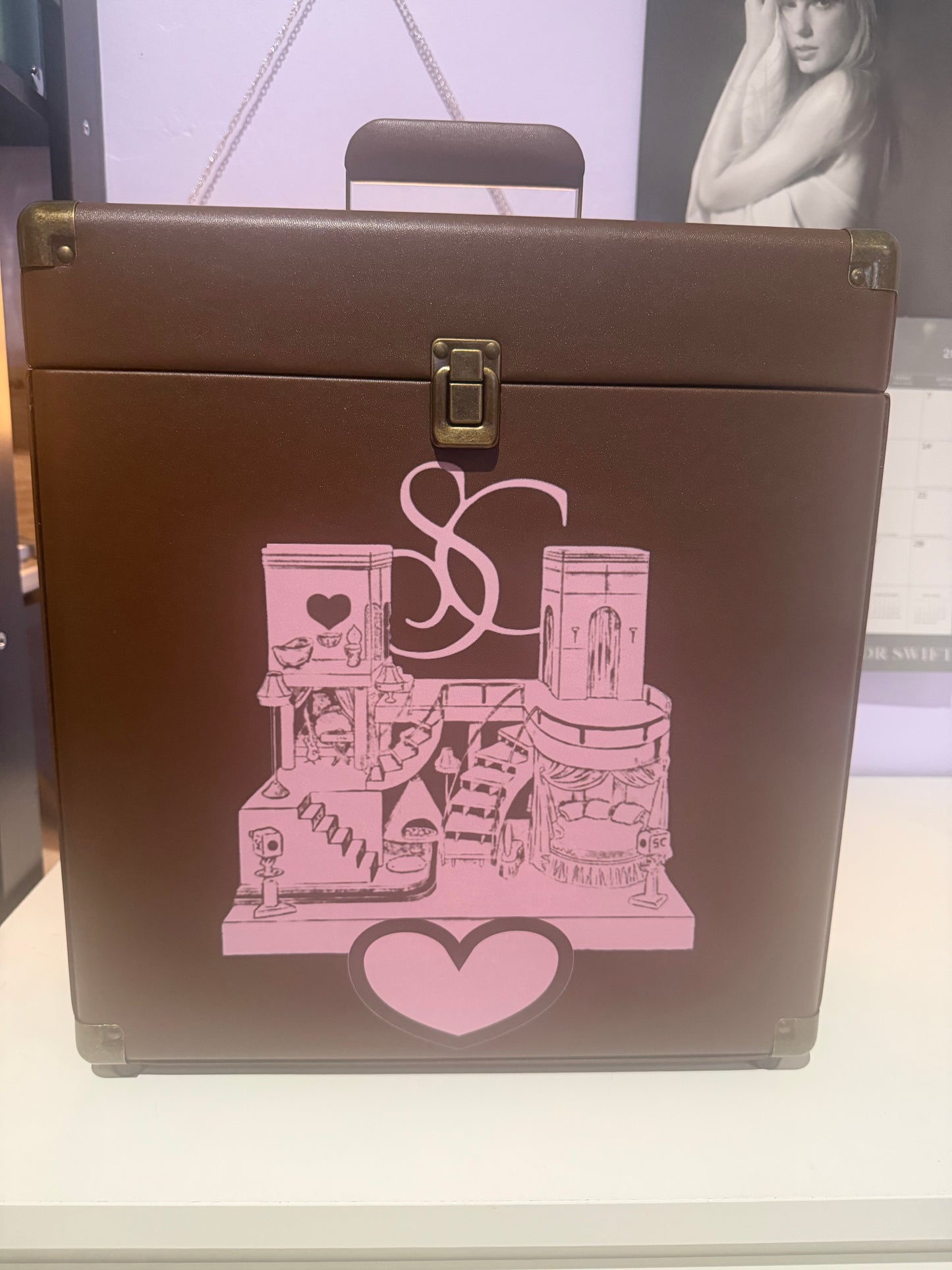 PREORDER House Tour Vinyl Storage Case (12")