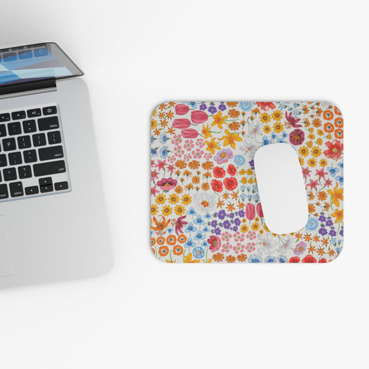 Vibrant Floral Mouse Pad - Colorful Desk Accessory for Home Office "Flora White"