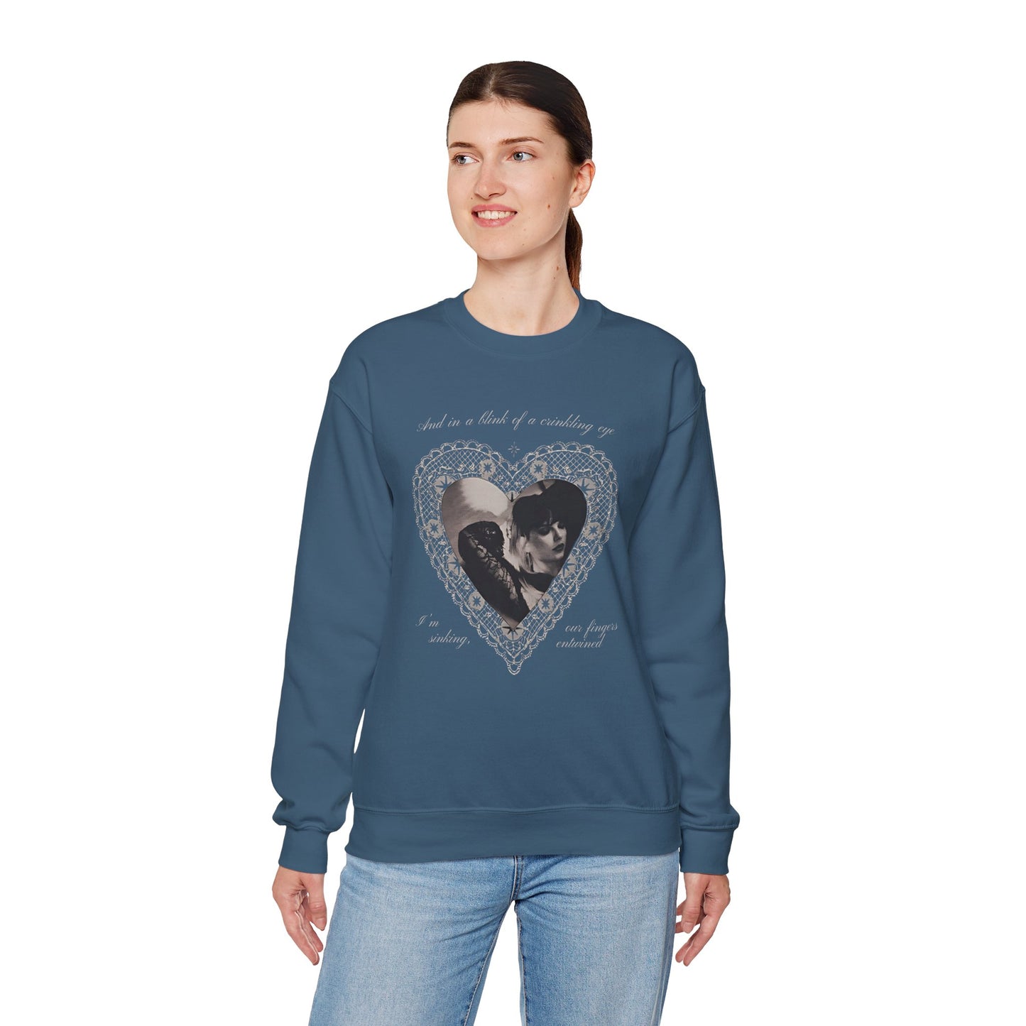 Crinkling Eye - Unisex Heavy Blend™ Crewneck Sweatshirt