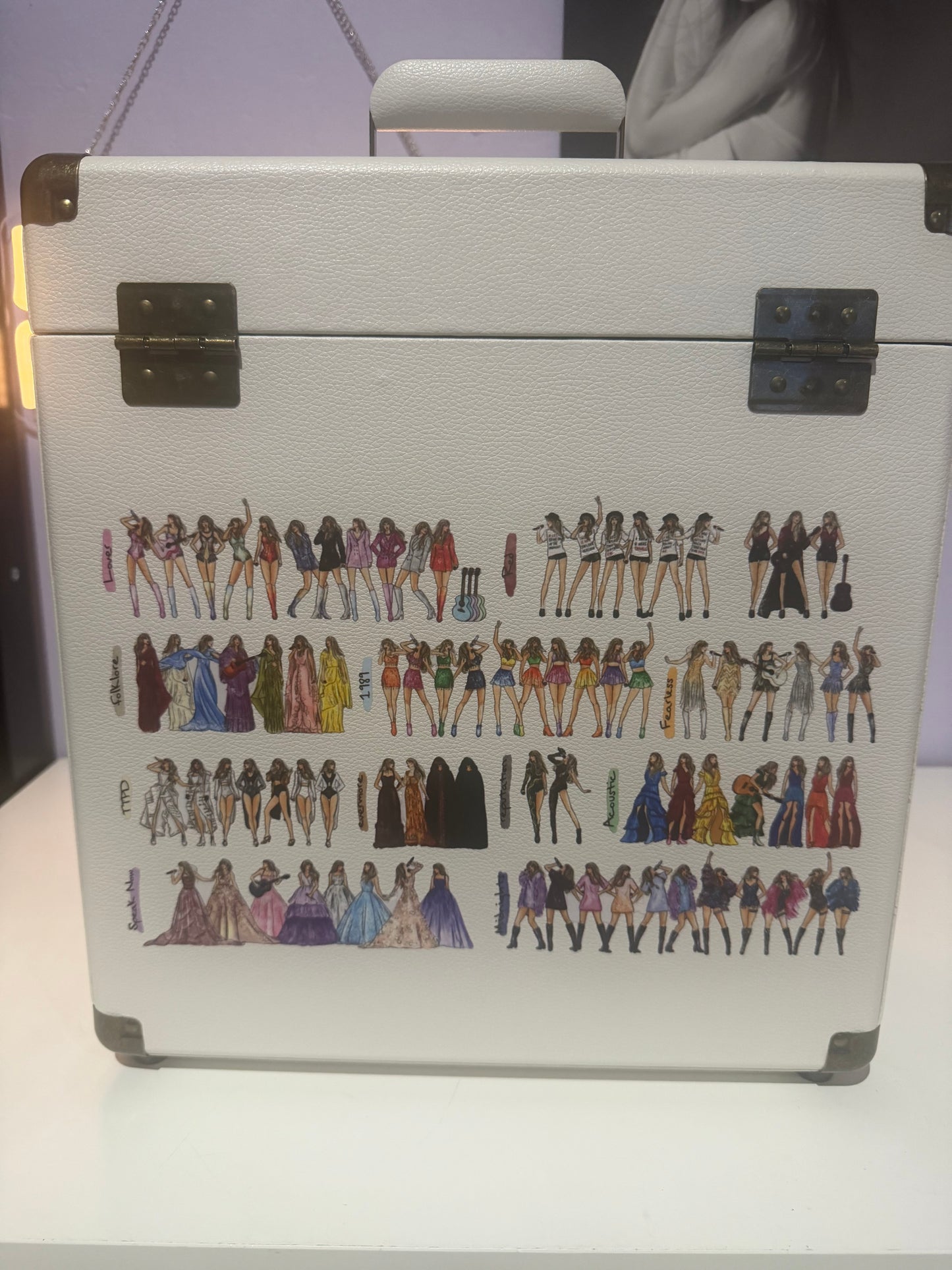 PREORDER Eras White Vinyl Storage Case (12")