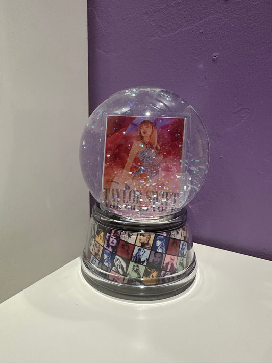 Eras Fans Snowglobe