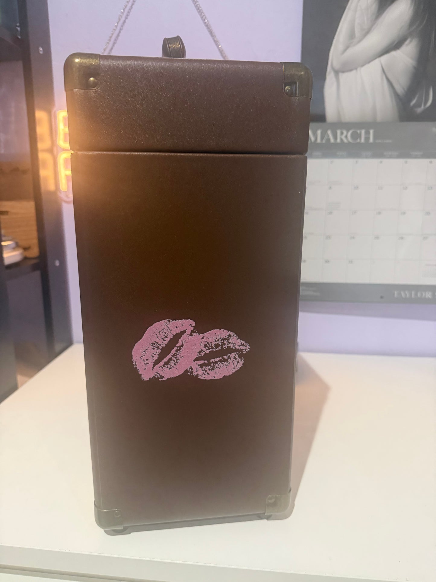 PREORDER House Tour Vinyl Storage Case (12")