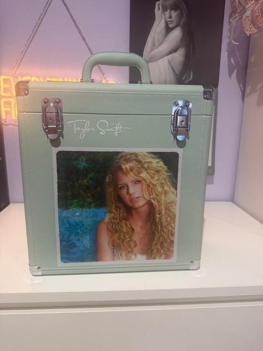 *PREORDER* Debut Vinyl Storage Case (12")