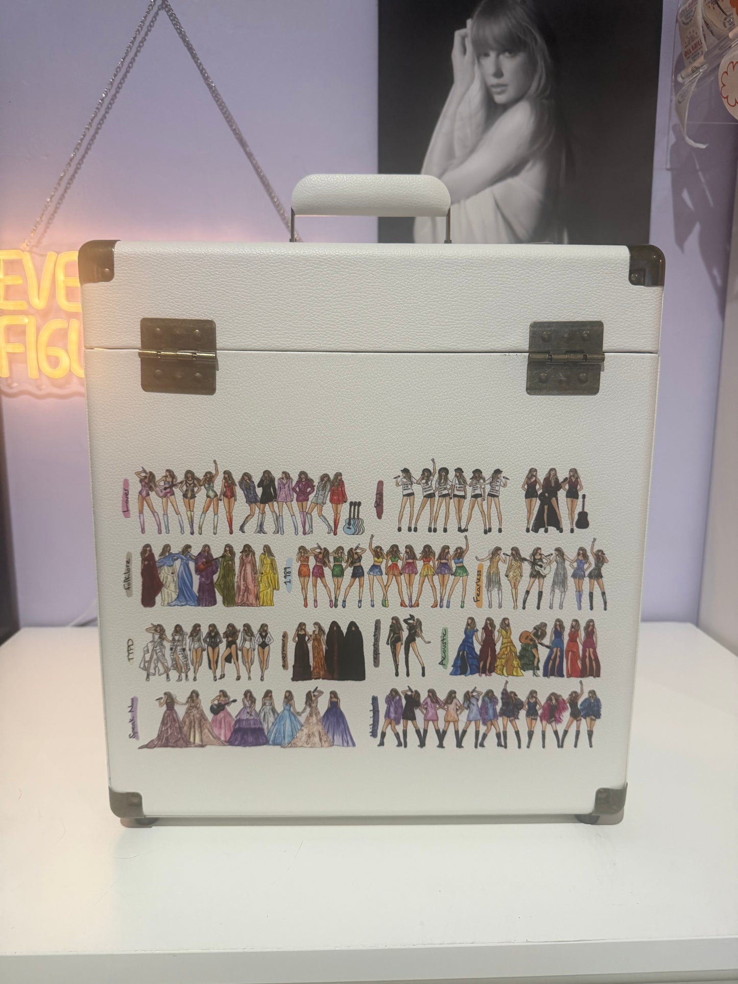 PREORDER Eras Silhouette White Vinyl Storage Case (12")