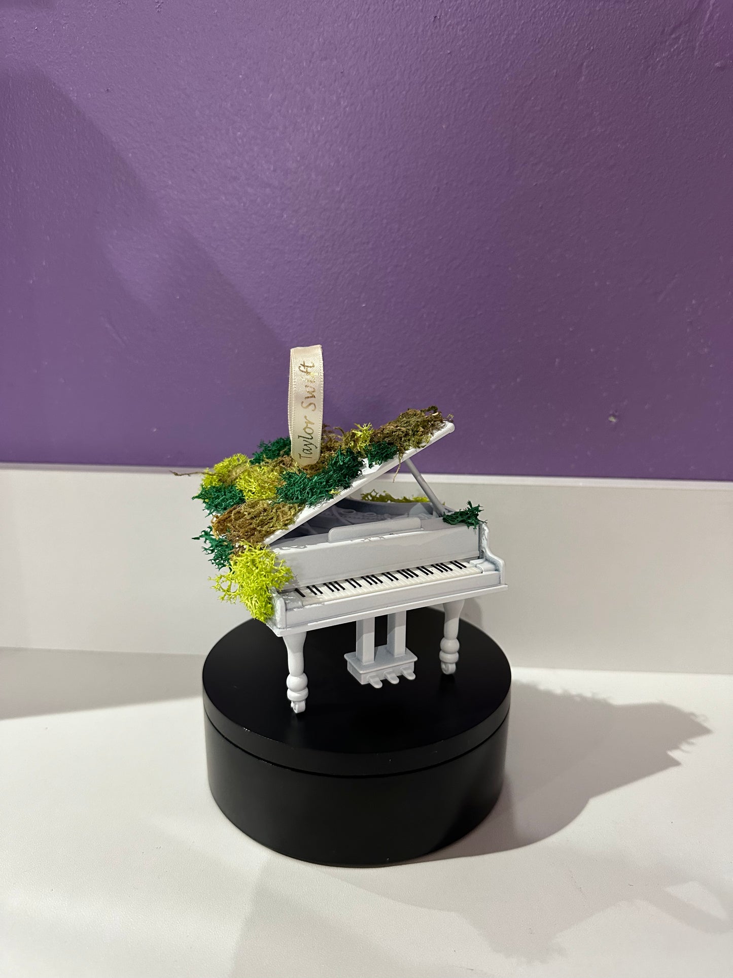 Moss Covered Grand Piano Ornament - Champagne Problems Eras Inspired - Swiftie Piano Christmas Ornament