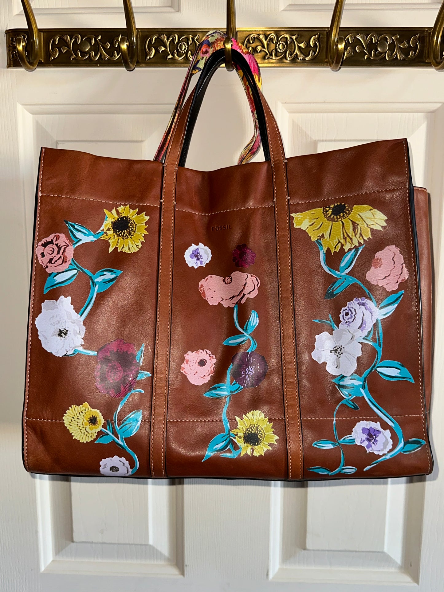 Preloved Fossil Tote-Eras Flowers!
